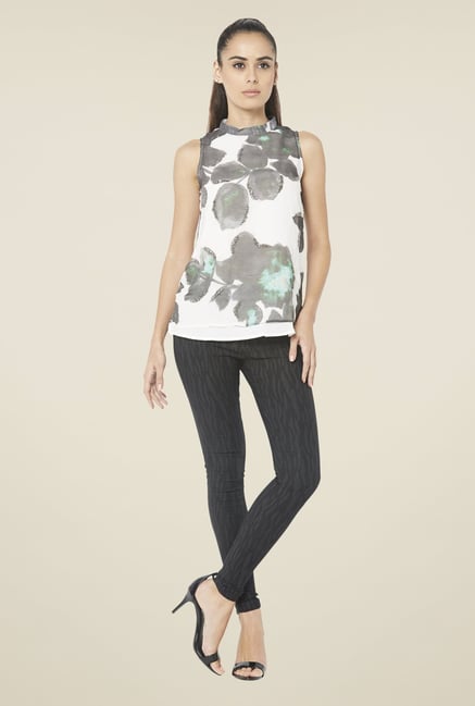 Globus White Printed Top Globus White Printed Top
