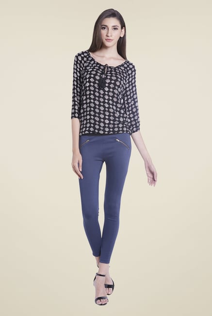 Globus Black Round Neck Top Globus Black Round Neck Top