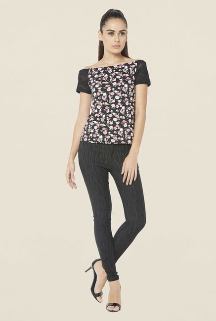 Globus Black Floral Printed Top Globus Black Floral Printed Top