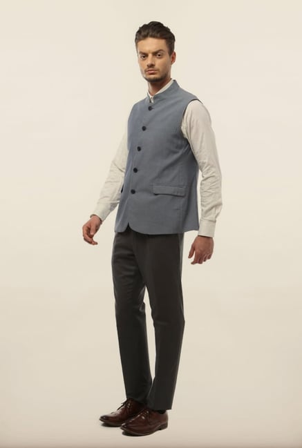 Van Heusen Grey Solid Waistcoat Van Heusen Grey Solid Waistcoat