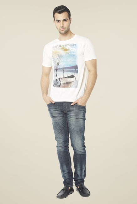Globus White Graphic Print T Shirt Globus White Graphic Print T Shirt