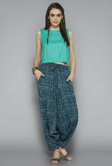 Bombay Paisley by Westside Green Solid Crop Top Bombay Paisley by Westside Green Solid Crop Top
