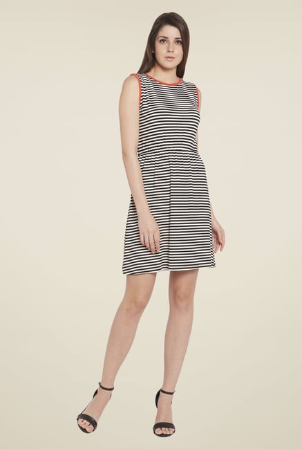 Globus Black & White Mini Dress Globus Black & White Mini Dress