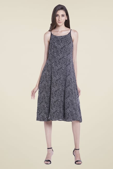 Globus Black Printed Midi Dress Globus Black Printed Midi Dress