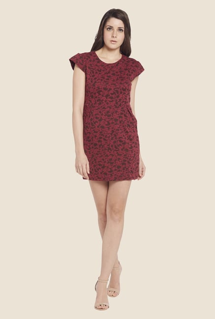 Globus Maroon Embroidered Mini Dress Globus Maroon Embroidered Mini Dress