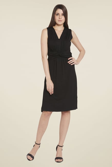 Globus Black Solid Dress Globus Black Solid Dress