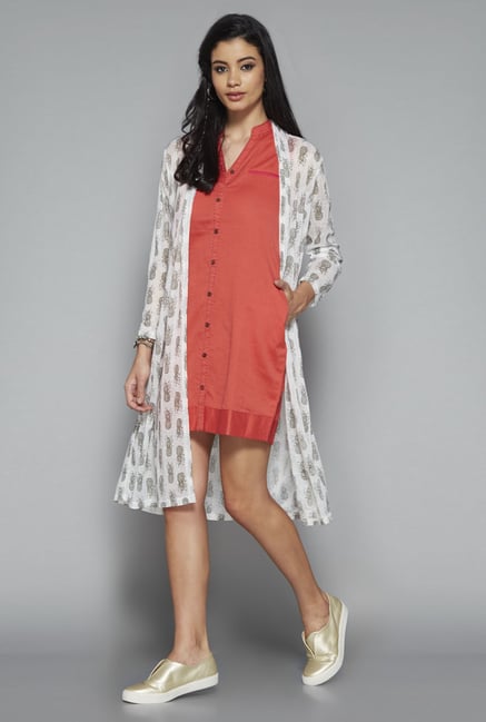 Bombay Paisley by Westside Off White Printed Shrug Bombay Paisley by Westside Off White Printed Shrug