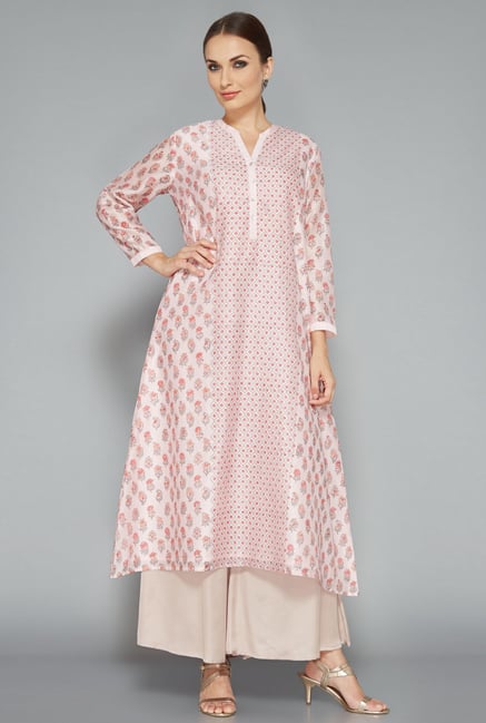 Zuba by Westside Light Pink Floral Print Kurta Zuba by Westside Light Pink Floral Print Kurta