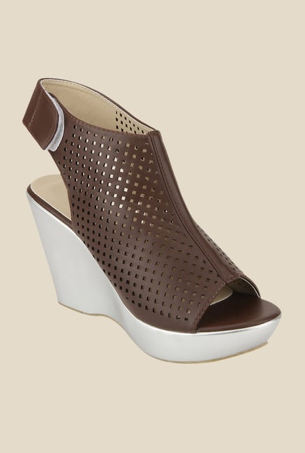 Yepme Brown Back Strap Sandals Yepme Brown Back Strap Sandals