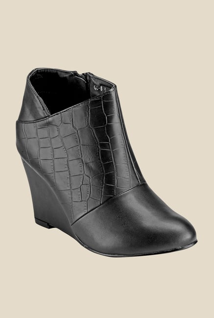Yepme Black Wedge Heeled Boots Yepme Black Wedge Heeled Boots