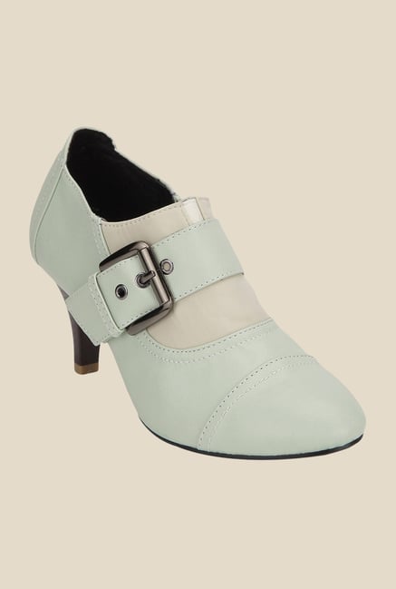 Yepme White & Beige Casual Stilettos Yepme White & Beige Casual Stilettos