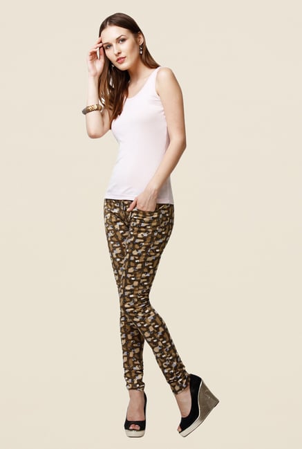 Yepme Estella Brown Printed Chinos Yepme Estella Brown Printed Chinos