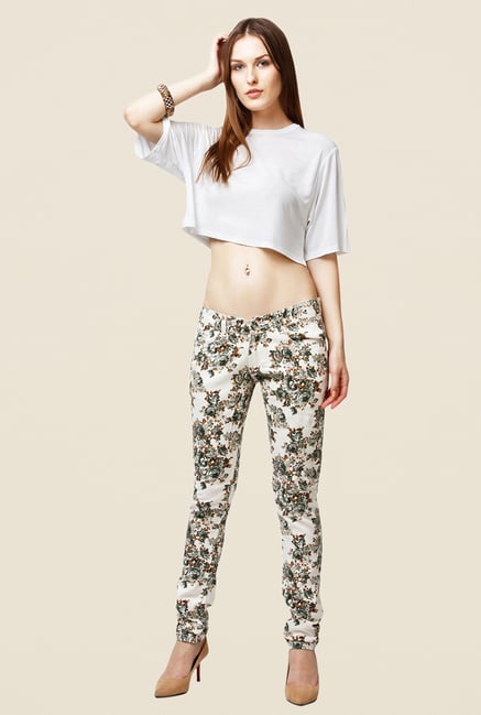 Yepme Estella Off-white & Green Floral Print Chinos Yepme Estella Off-white & Green Floral Print Chinos