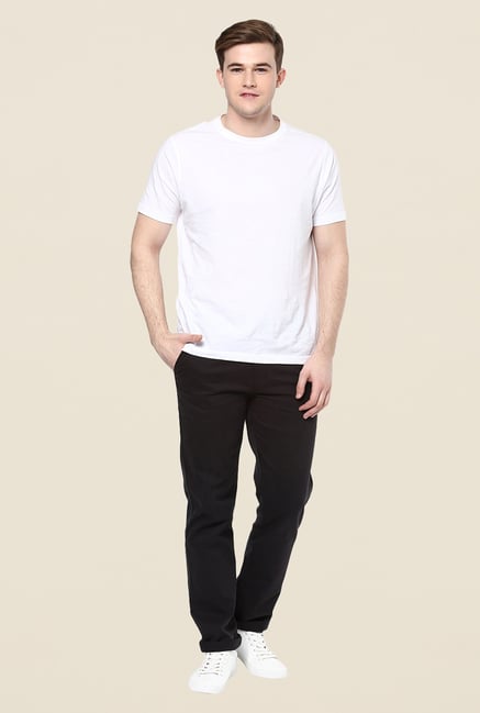 Yepme Benn Black Solid Chinos Yepme Benn Black Solid Chinos