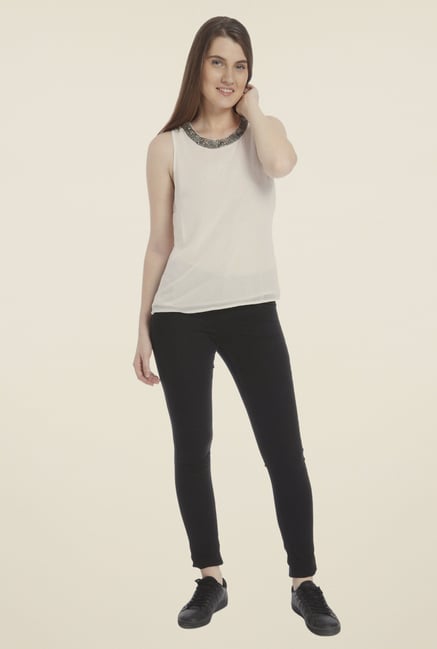 Vero Moda Off White Solid Top Vero Moda Off White Solid Top