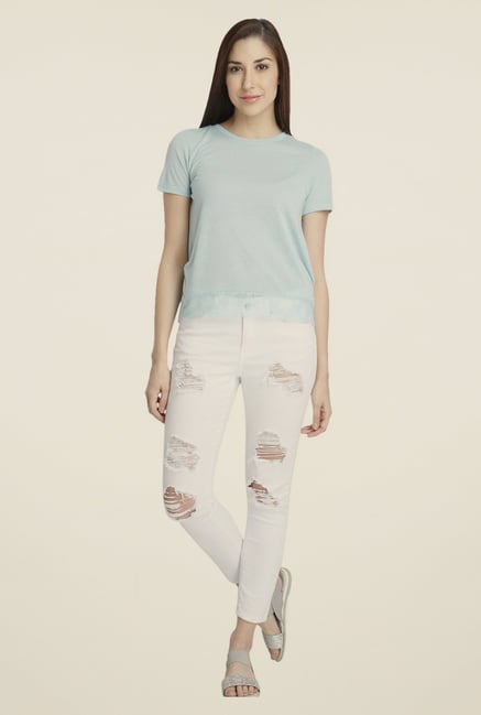 Vero Moda Light Blue Solid Polyester T-shirt Vero Moda Light Blue Solid Polyester T-shirt