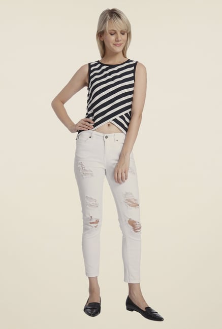 Vero Moda White & Navy Striped Top Vero Moda White & Navy Striped Top