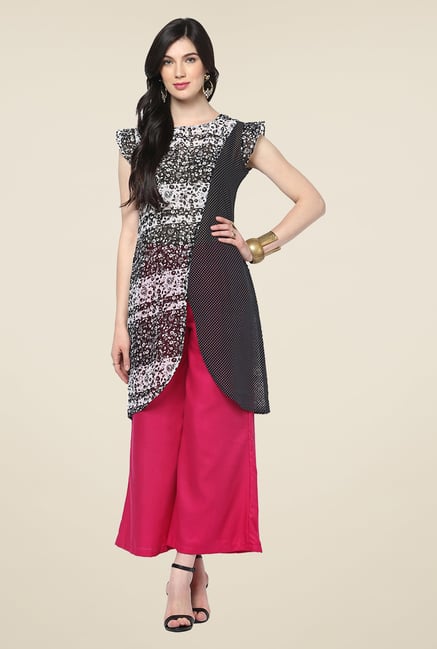 Yepme Arcilia Black & White Printed Kurti Yepme Arcilia Black & White Printed Kurti