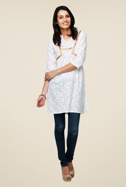 Yepme White Viera Kurti Yepme White Viera Kurti