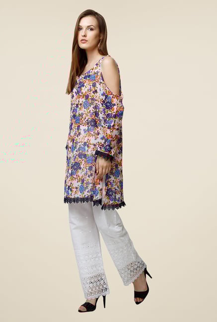 Yepme White Serena Cut-Out Kurti Yepme White Serena Cut-Out Kurti