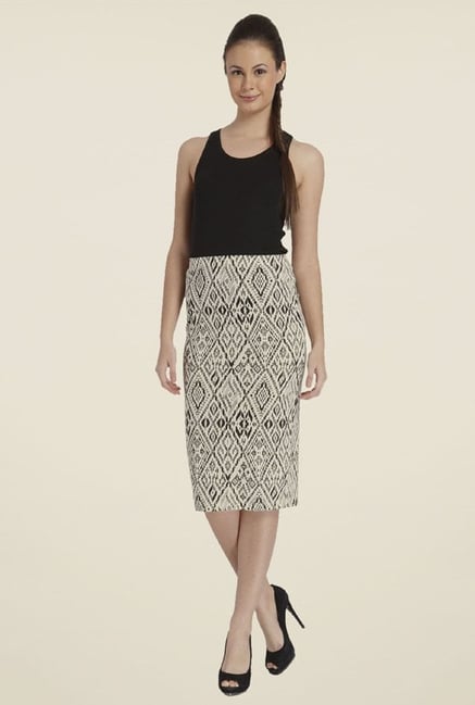 Only White & Black Printed Skirt Only White & Black Printed Skirt