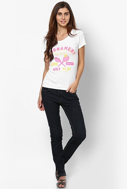 Only White Printed Top Only White Printed Top