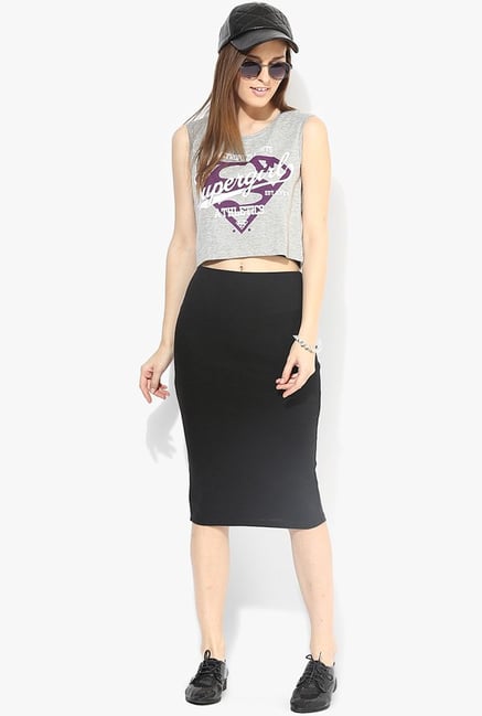 Only Grey Printed Crop Top Only Grey Printed Crop Top