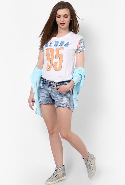 Only White Printed Top Only White Printed Top