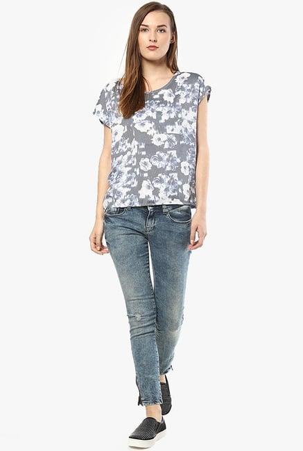 Only Grey Floral Print Top Only Grey Floral Print Top