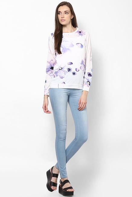 Only White Printed Top Only White Printed Top