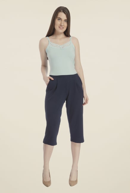 Vero Moda Navy Solid Capris Vero Moda Navy Solid Capris