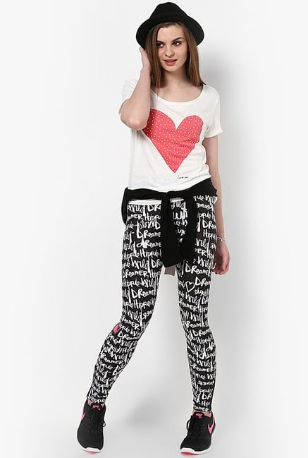Only Black & White Graphic Print Jeggings Only Black & White Graphic Print Jeggings