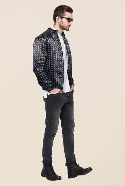 Yepme Clyde Black Printed Jacket Yepme Clyde Black Printed Jacket