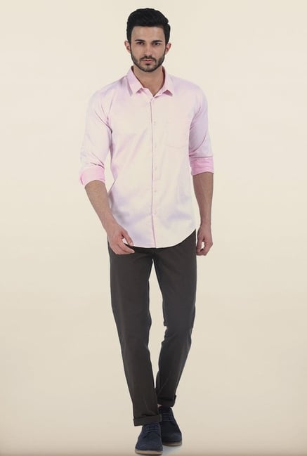 Basics Powder Pink Herringbone Twill Slim Fit Shirt Basics Powder Pink Herringbone Twill Slim Fit Shirt