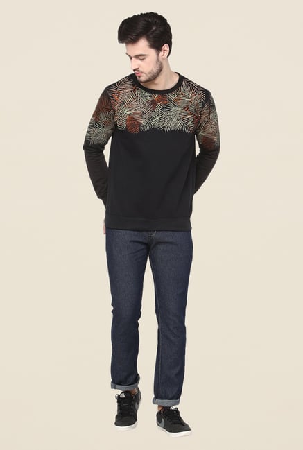 Yepme Bruce Black Printed Sweatshirt Yepme Bruce Black Printed Sweatshirt