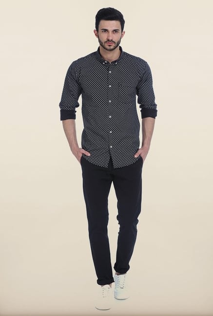 Basics Moonless Night Ornament Circle Dotted Slim Fit Shirt Basics Moonless Night Ornament Circle Dotted Slim Fit Shirt