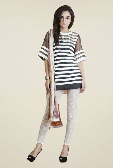 Yepme White & Black Adele Kurti Set Yepme White & Black Adele Kurti Set