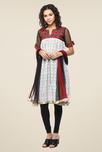 Yepme Belista Off-white Salwar Suit Set Yepme Belista Off-white Salwar Suit Set