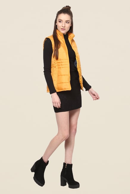 Yepme Gold Sophie Sleeveless Jacket Yepme Gold Sophie Sleeveless Jacket