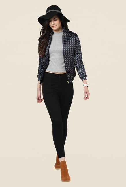 Yepme Navy Lesly Printed Full-sleeved Jacket Yepme Navy Lesly Printed Full-sleeved Jacket