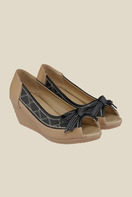 Cocoon Beige & Black Peeptoe Wedges Cocoon Beige & Black Peeptoe Wedges