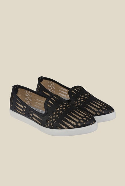 Cocoon Black & White Plimsolls Cocoon Black & White Plimsolls