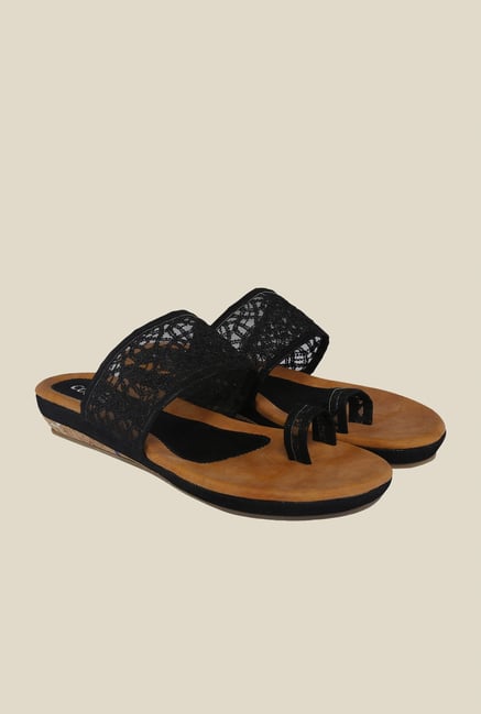 Cocoon Black Toe Ring Sandals Cocoon Black Toe Ring Sandals