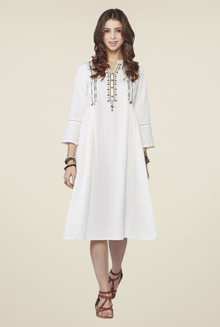Global Desi Off-white Solid Kurta Global Desi Off-white Solid Kurta