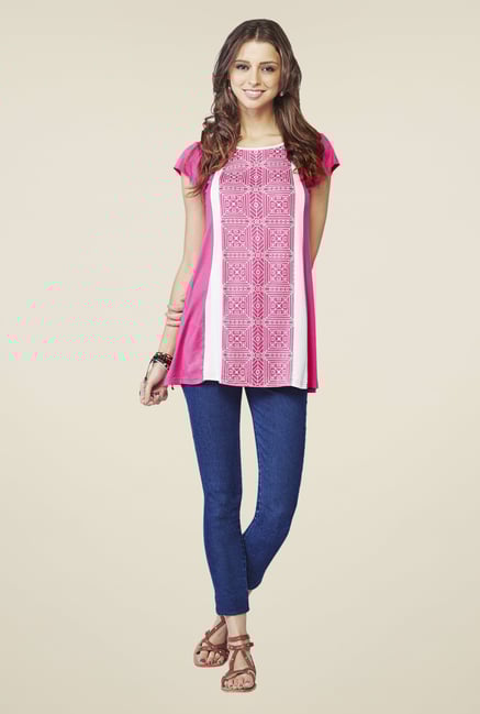 Global Desi Pink Geometric Print Top Global Desi Pink Geometric Print Top