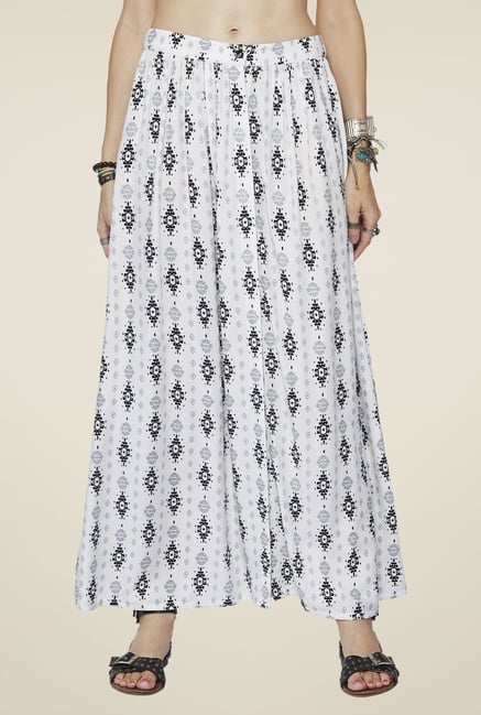 Global Desi White Alice Skirt Global Desi White Alice Skirt