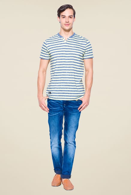 Mufti Blue Slim Fit Round Neck T Shirt Mufti Blue Slim Fit Round Neck T Shirt