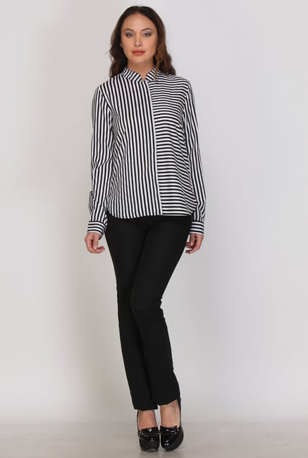 Kaaryah White & Black Stripes Shirt Kaaryah White & Black Stripes Shirt