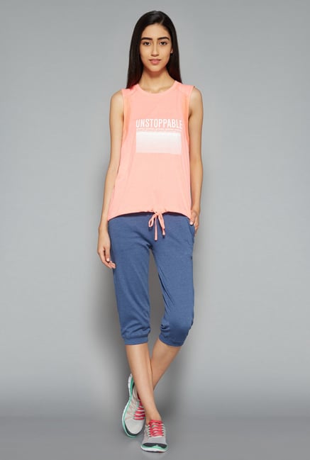 Westsport by Westside Blue Solid Capris Westsport by Westside Blue Solid Capris