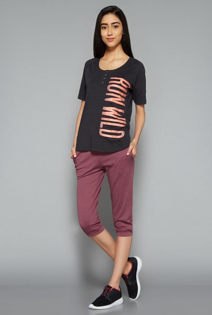 Westsport by Westside Purple Solid Capris Westsport by Westside Purple Solid Capris